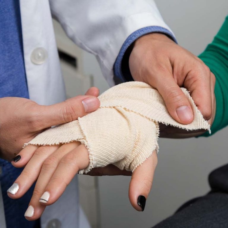 Hand Fracture Surgery Cost, Procedure and Recovery Time | Dr Anubhav Gupta